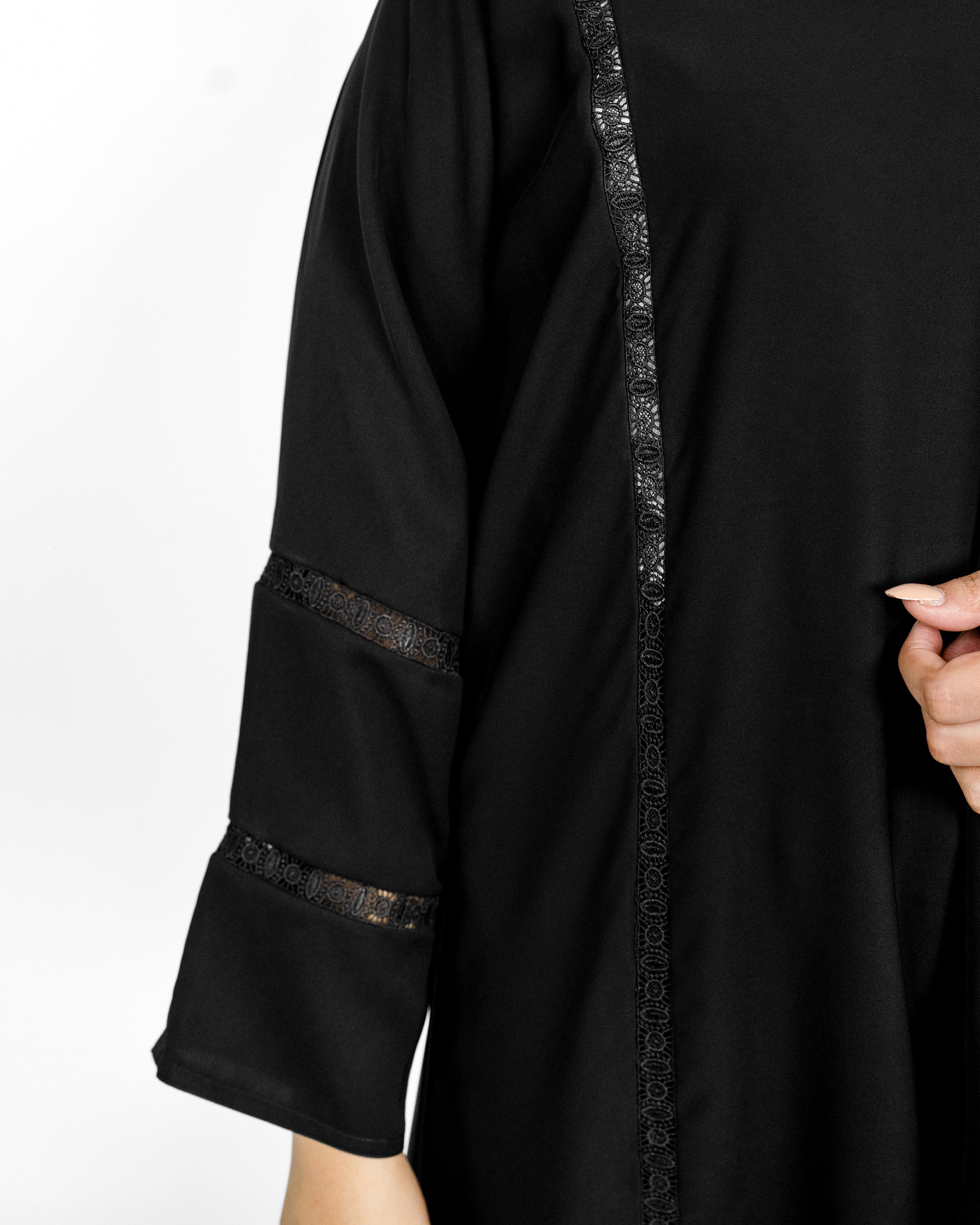 Abaya Saheej