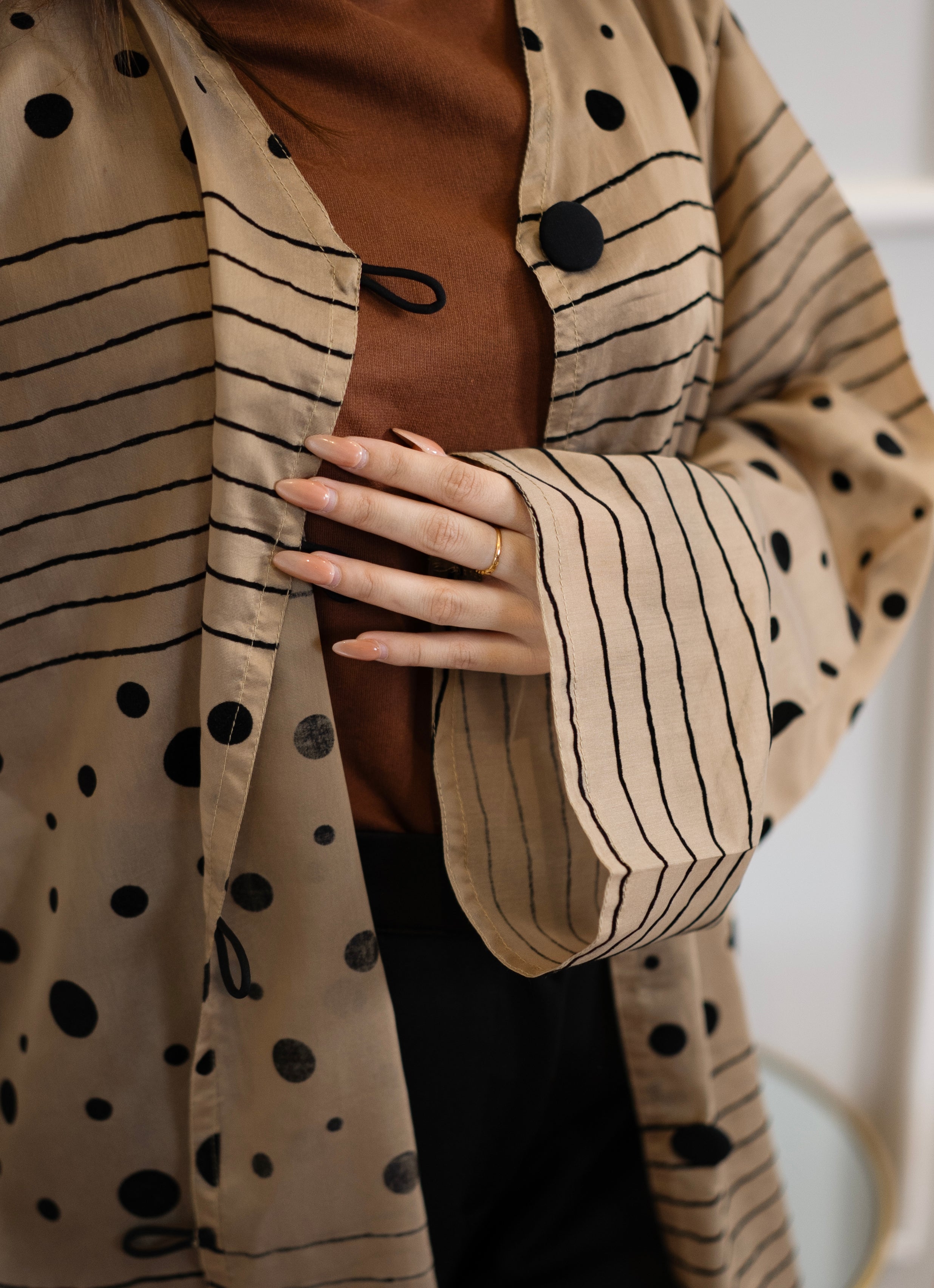Drimbble Le Sable Élégant Abaya